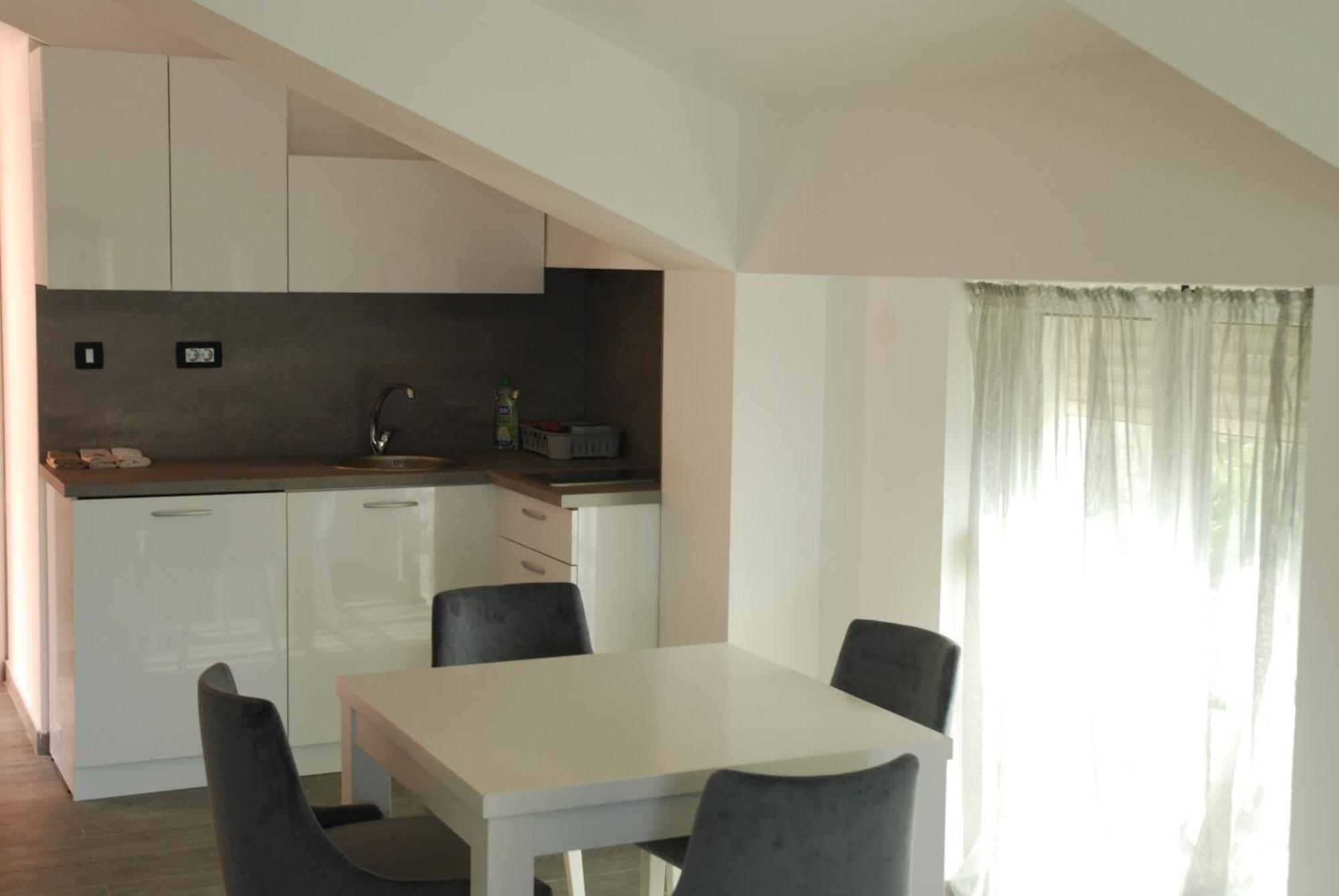 Rustico Apartments Tivat Exterior foto